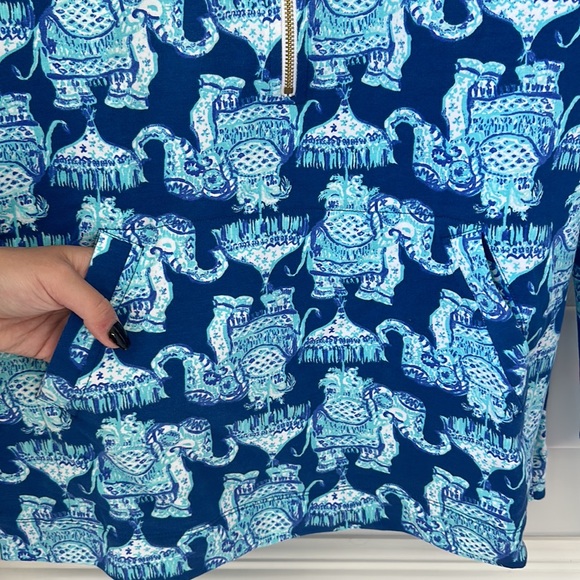 Lilly Pulitzer - Picture 4 of 5